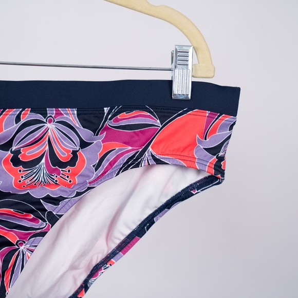 Lands' End Swimwear Pink Purple Floral Pattern Bikini Bottoms Women's Size 16 - Picture 2 of 4